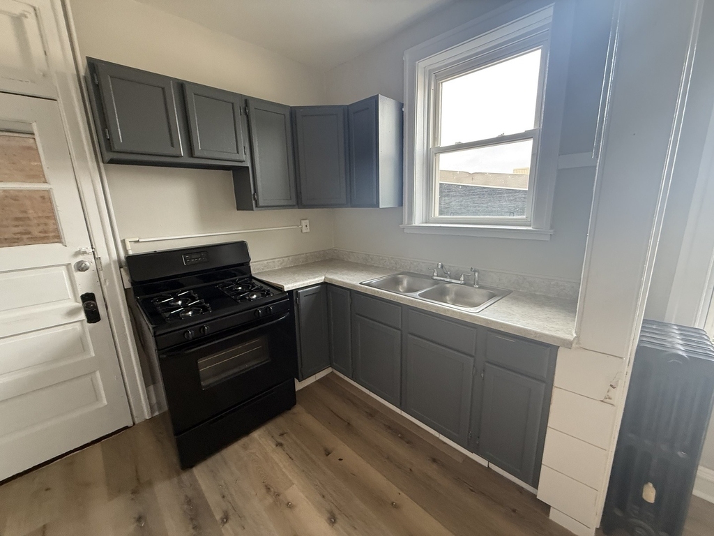 2144 S Gunderson Avenue - Photo 12