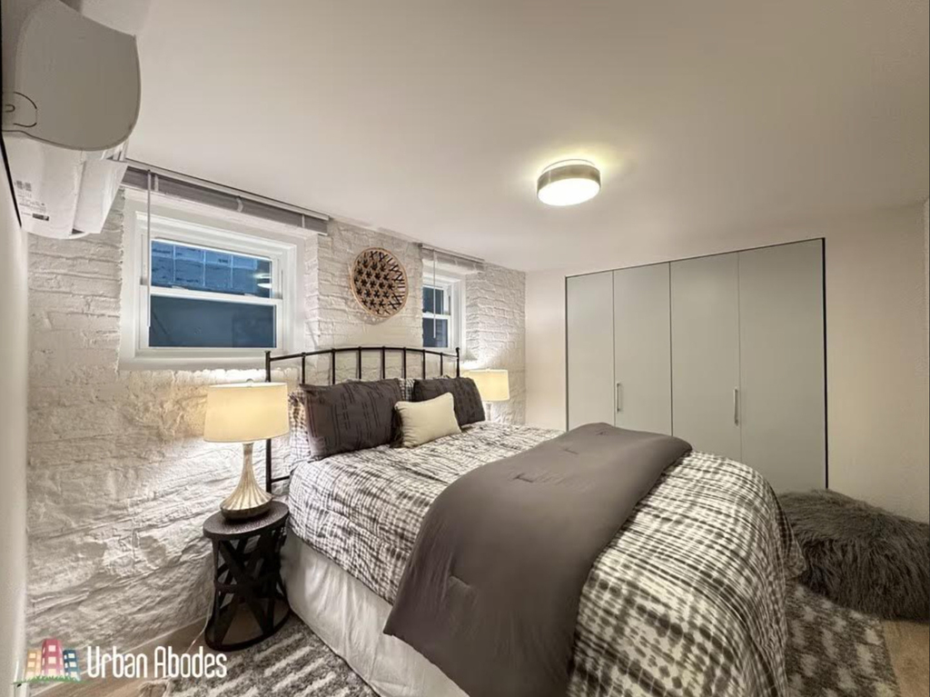1015 N California Avenue - Photo 6