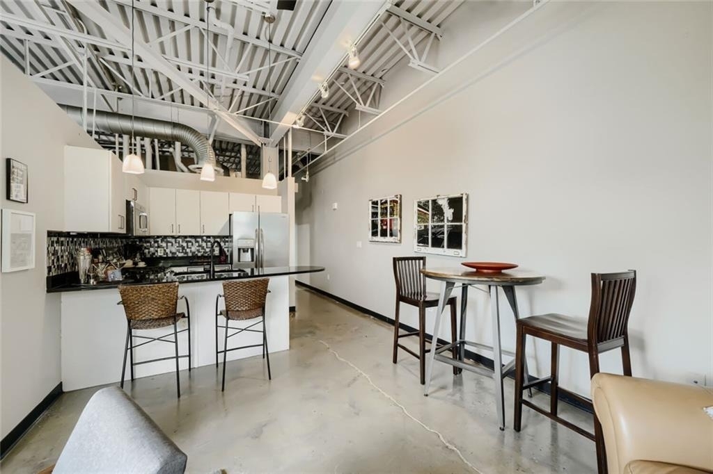 5200 Peachtree Road - Photo 10