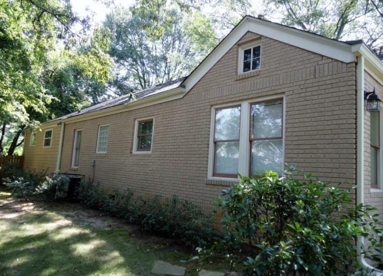 49 Leslie Street Ne - Photo 5
