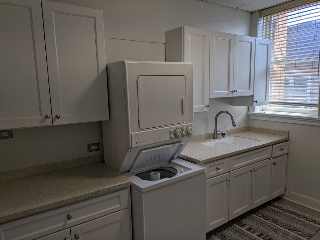 103 E 1st Street - Photo 8