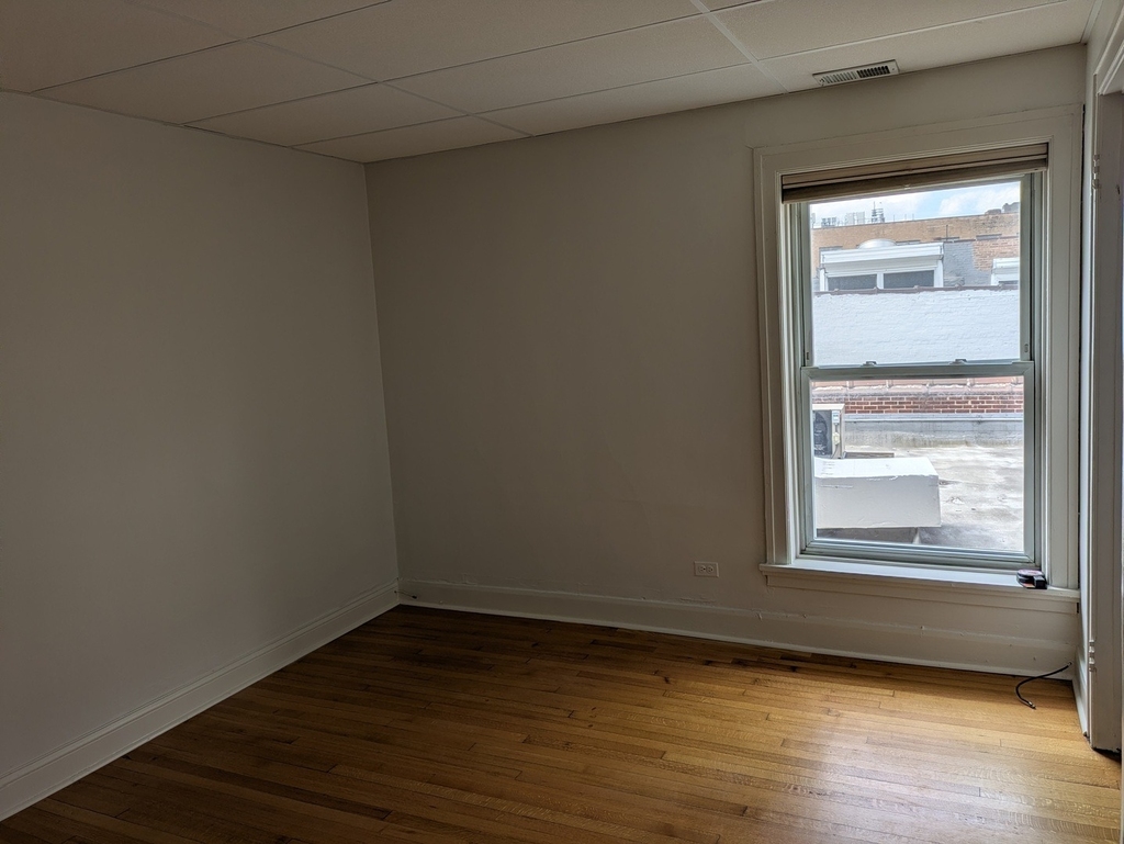 103 E 1st Street - Photo 6