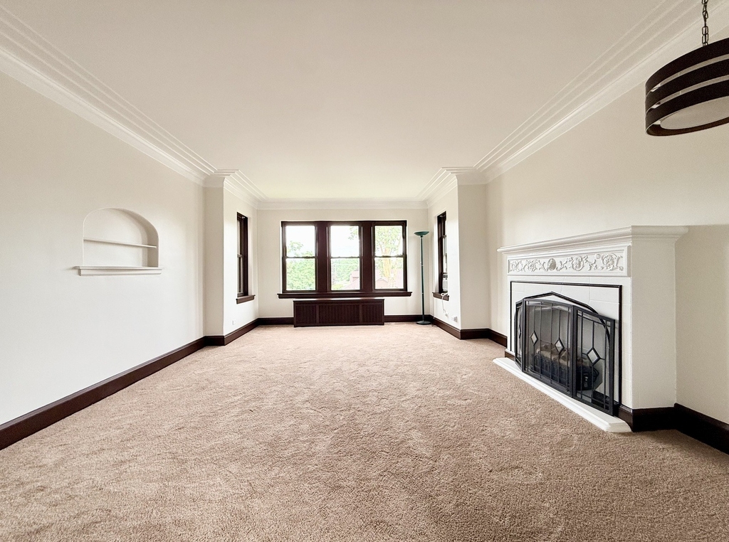 615 E Golf Road - Photo 3