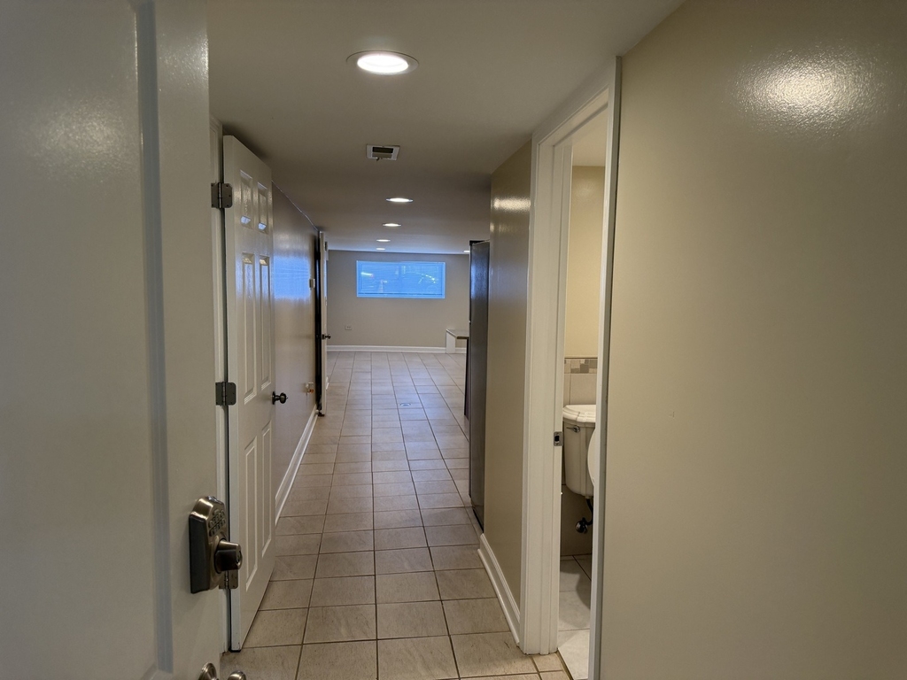 2252 N Laramie Avenue - Photo 8