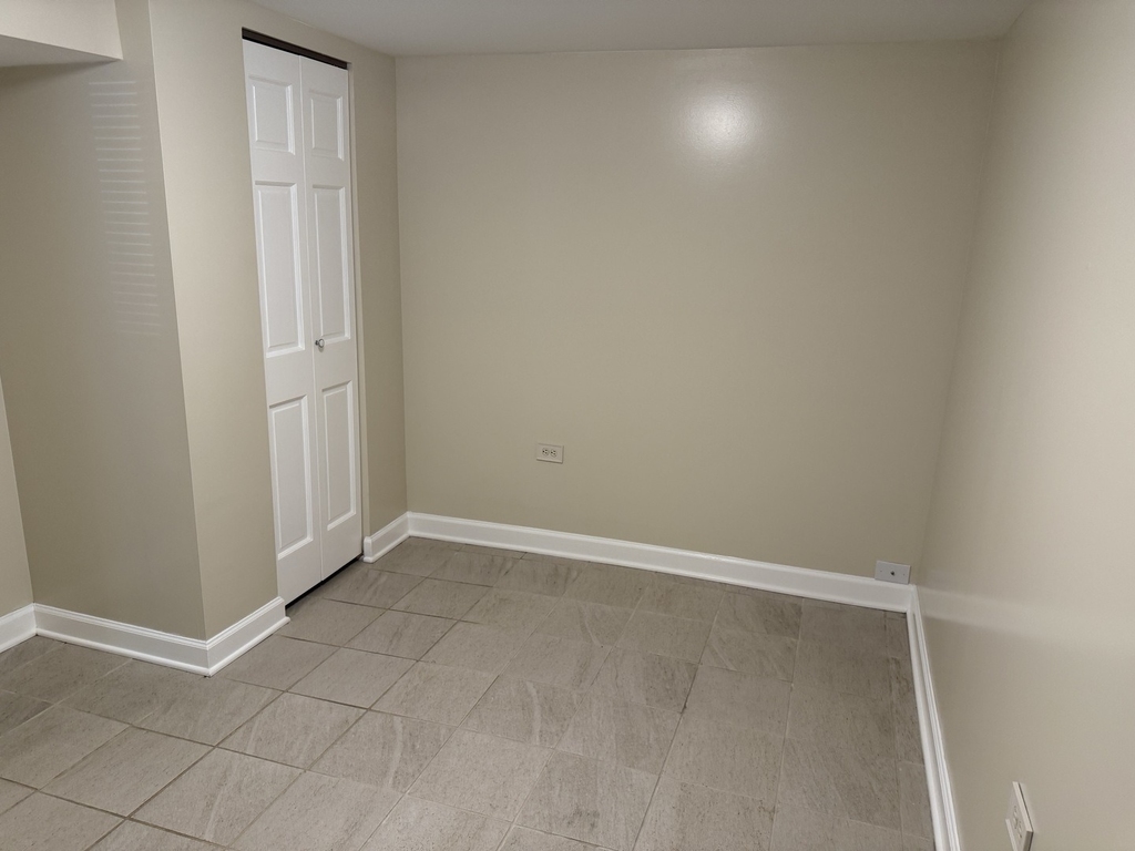 2252 N Laramie Avenue - Photo 5