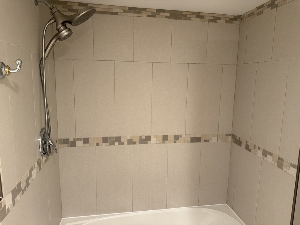 2252 N Laramie Avenue - Photo 9