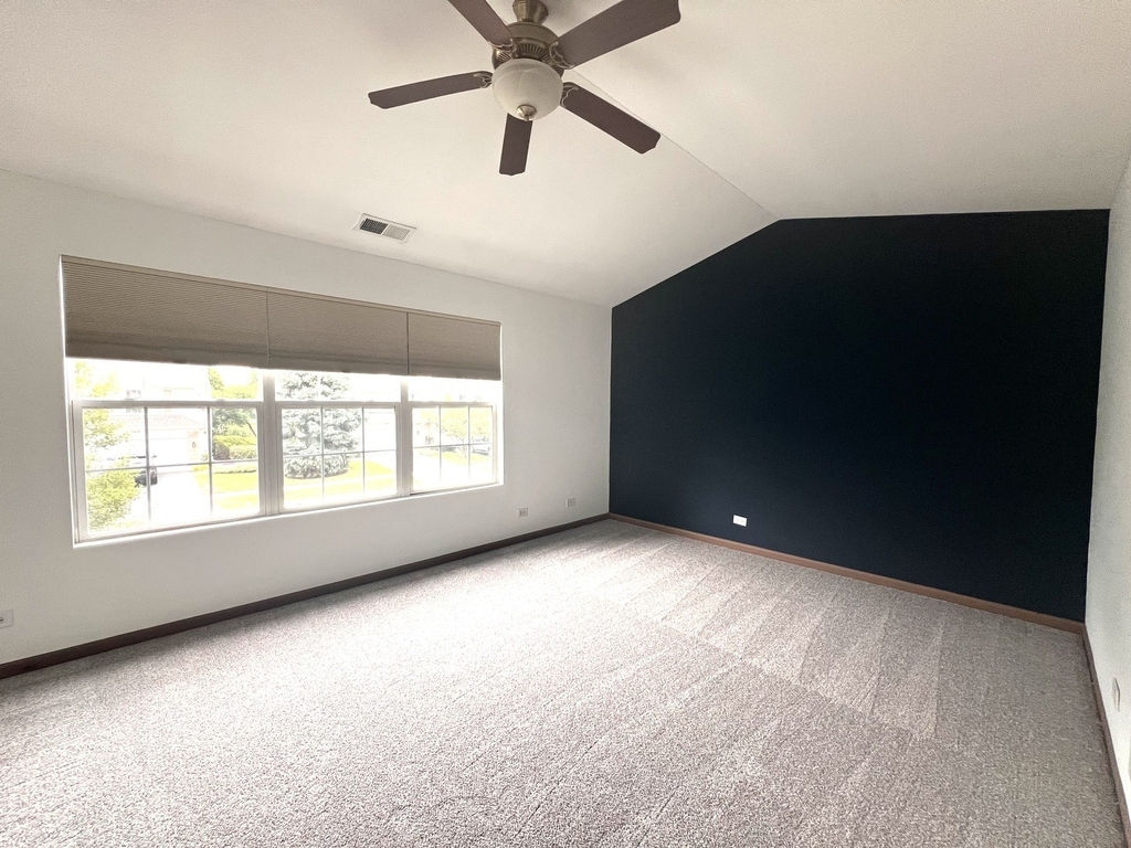 2407 Stoughton Circle - Photo 16