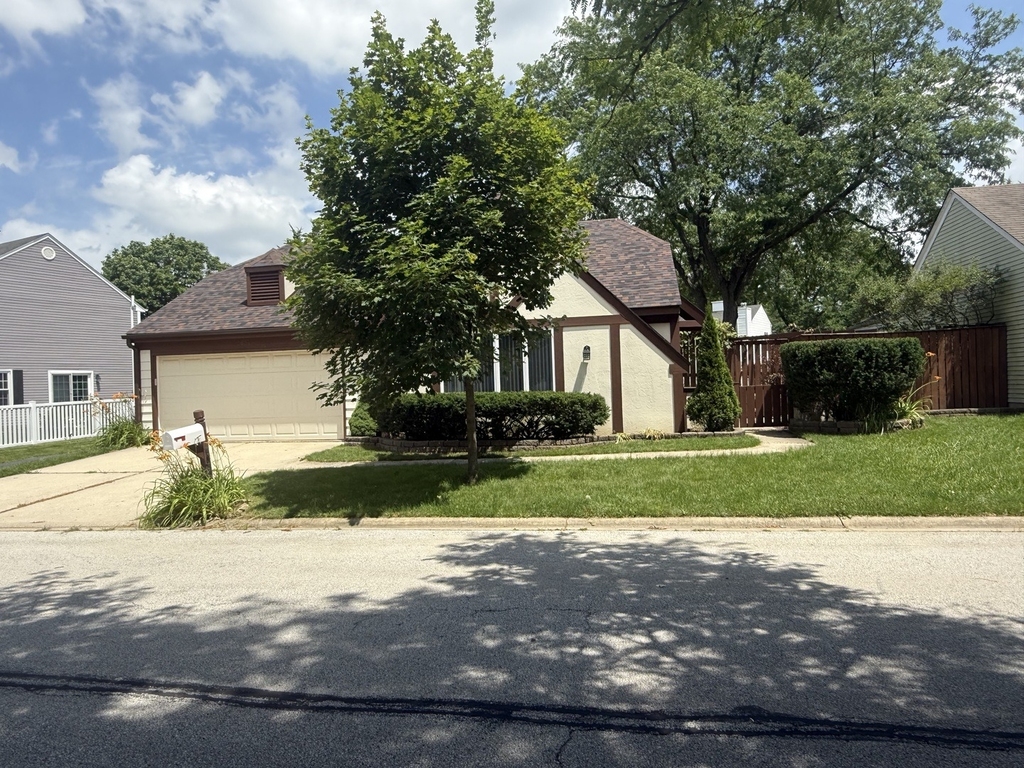2851 Garden Drive - Photo 1