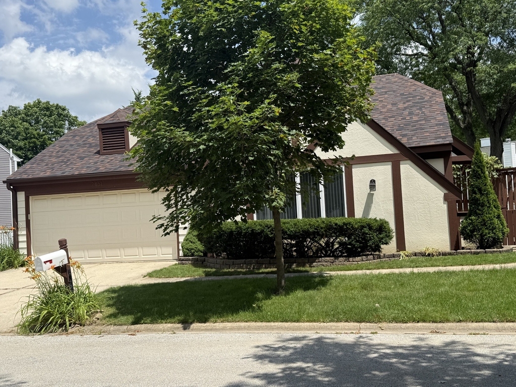 2851 Garden Drive - Photo 2