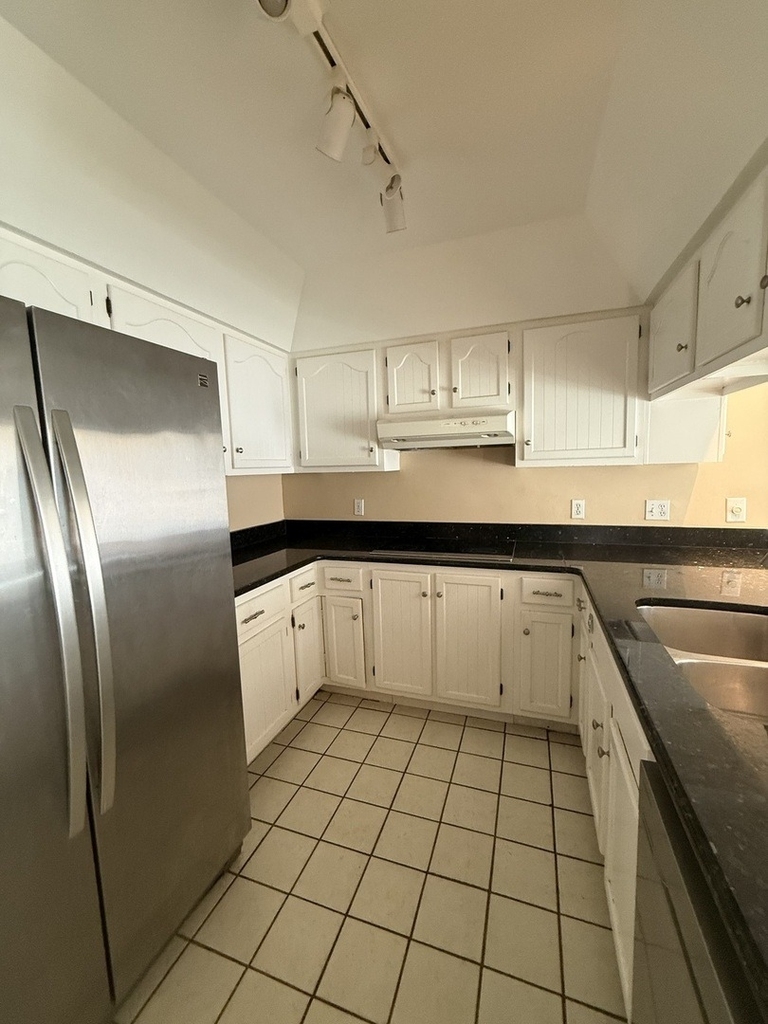 2851 Garden Drive - Photo 13