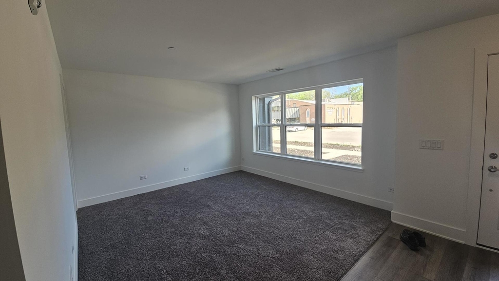 6429 Main Street - Photo 2