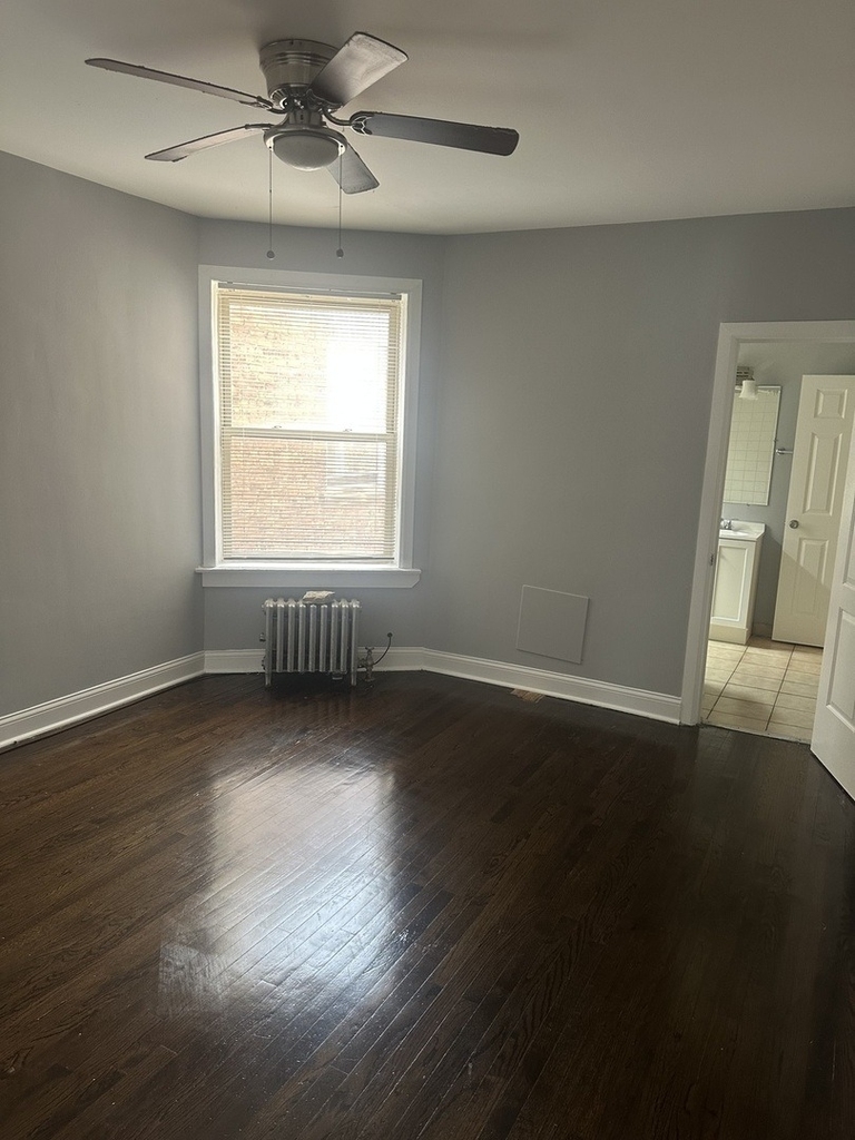 7840 S Constance Avenue - Photo 2