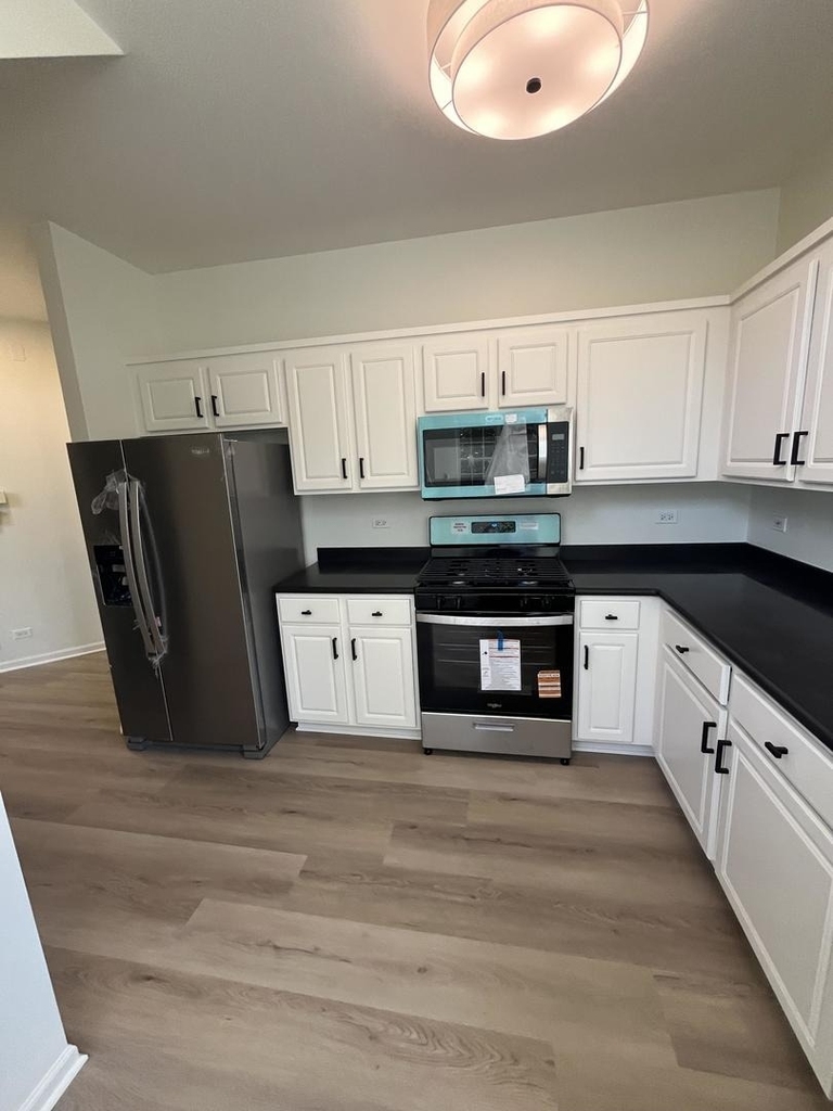 188 Brompton Drive - Photo 8