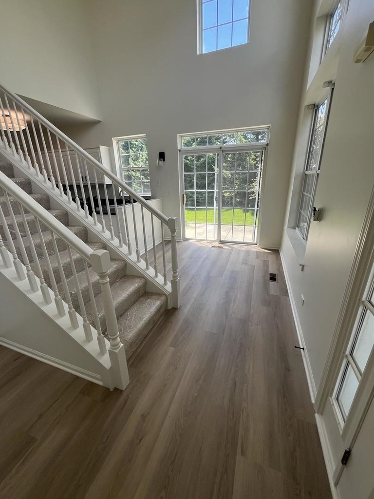 188 Brompton Drive - Photo 4