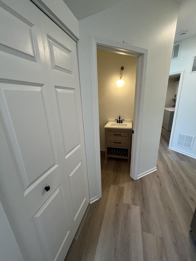 188 Brompton Drive - Photo 13