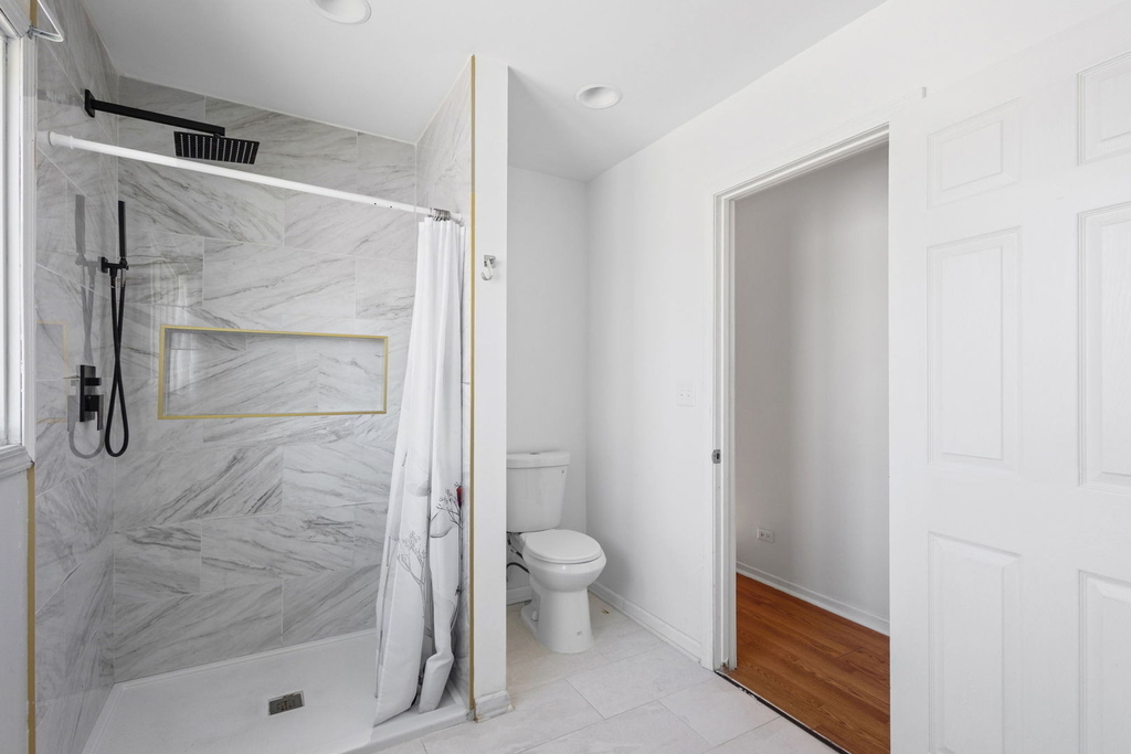 5230 S Lockwood Avenue - Photo 10