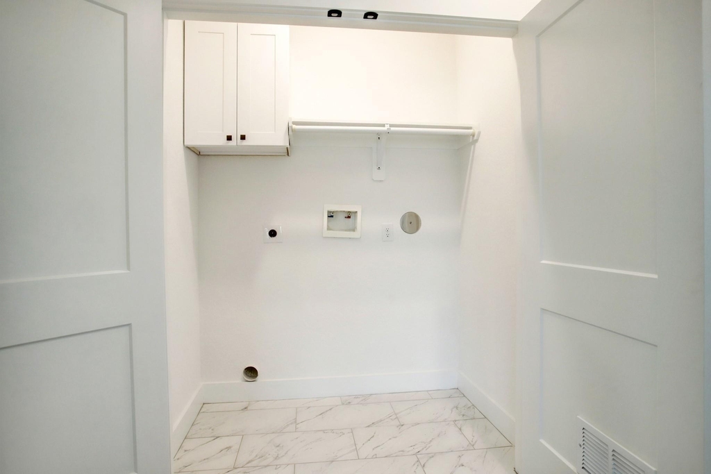 1220 Mcneil Street - Photo 15