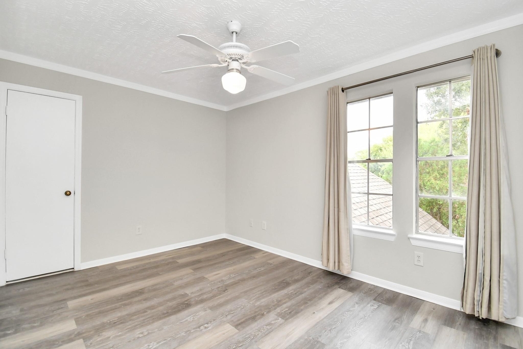 14810 Cypress Ridge Drive - Photo 24