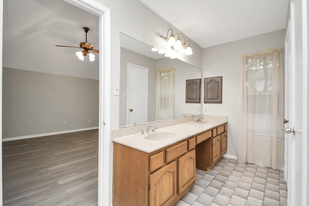 14810 Cypress Ridge Drive - Photo 11