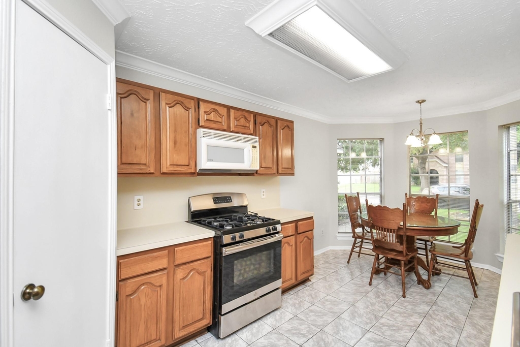 14810 Cypress Ridge Drive - Photo 20