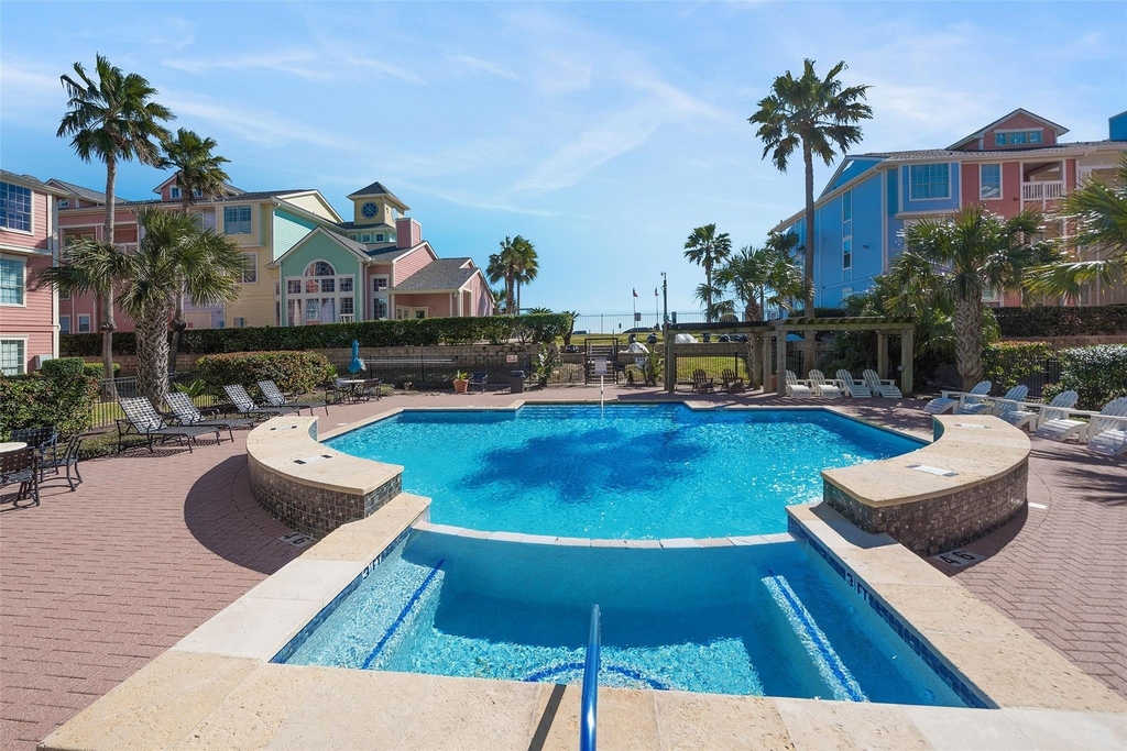 7000 Seawall Boulevard - Photo 31