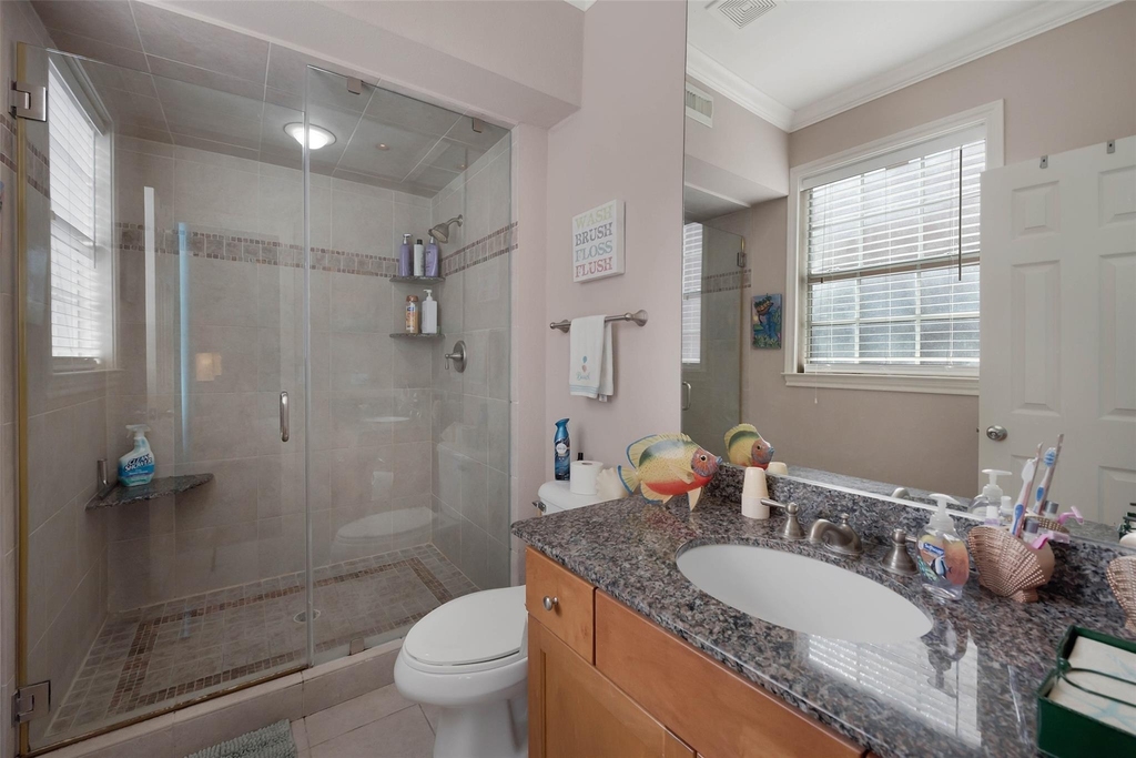 7000 Seawall Boulevard - Photo 20