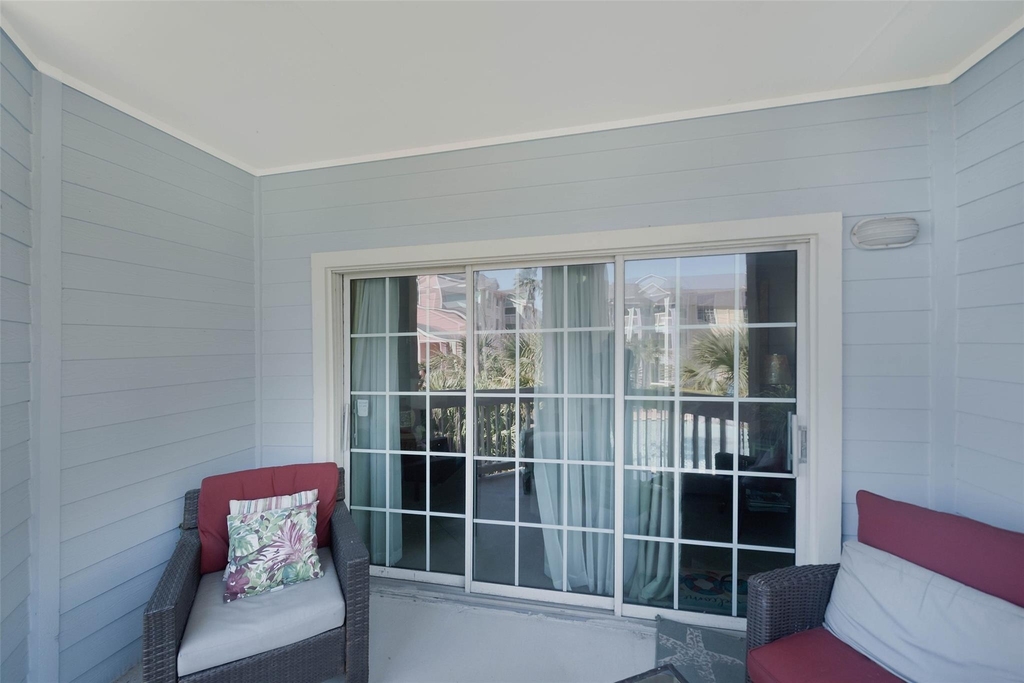 7000 Seawall Boulevard - Photo 24