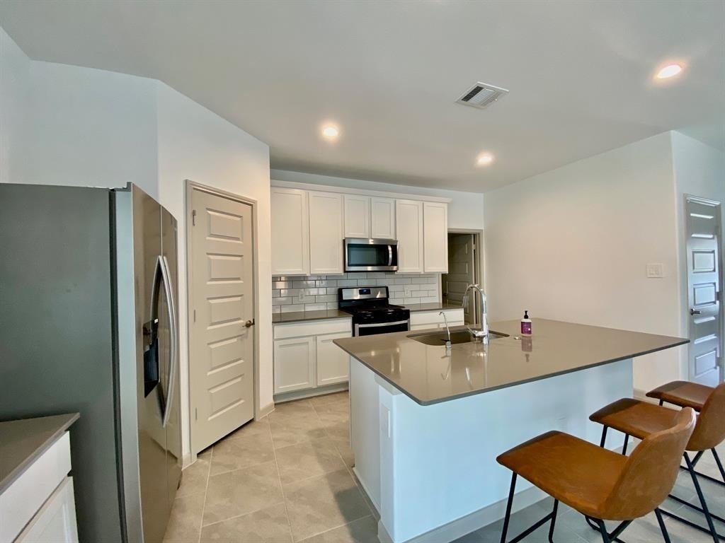 1515 Wells Manor Lane - Photo 5
