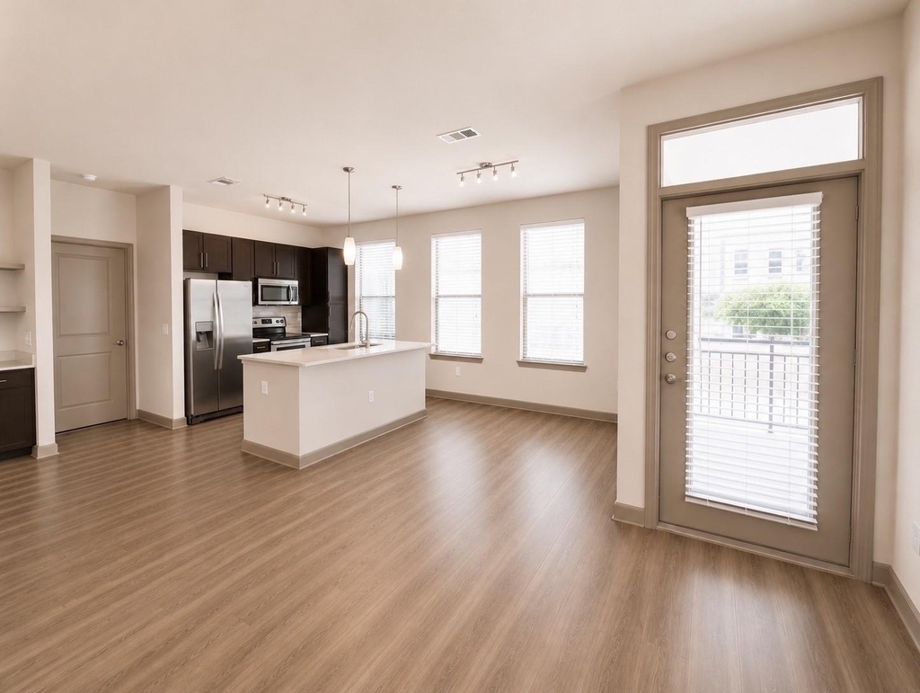 3788 Richmond Avenue - Photo 2