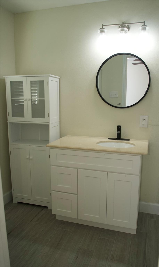 2405 Byron Avenue - Photo 7