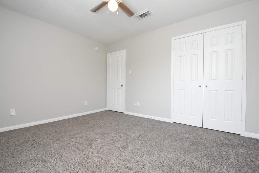21603 Falvel Lake Drive - Photo 27