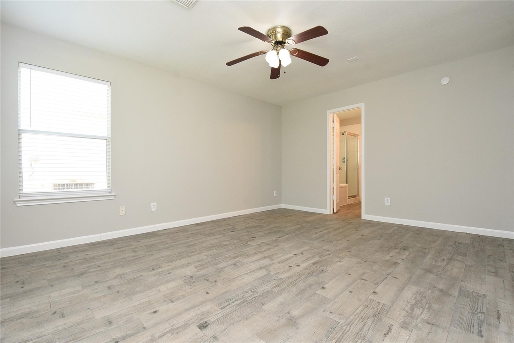 21603 Falvel Lake Drive - Photo 14