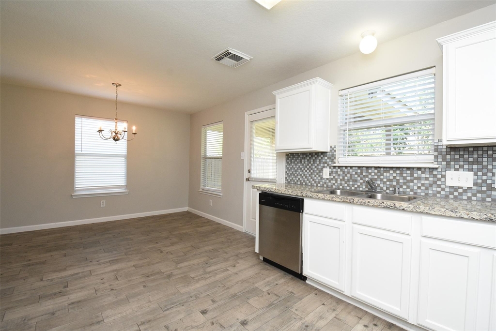 21603 Falvel Lake Drive - Photo 8