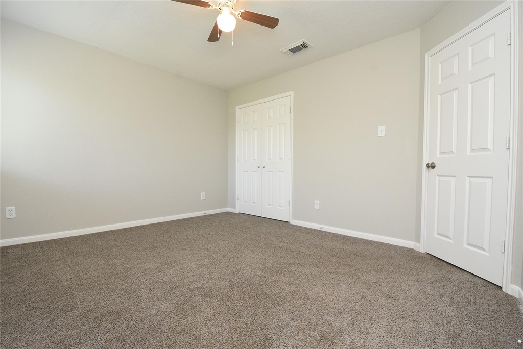 21603 Falvel Lake Drive - Photo 23