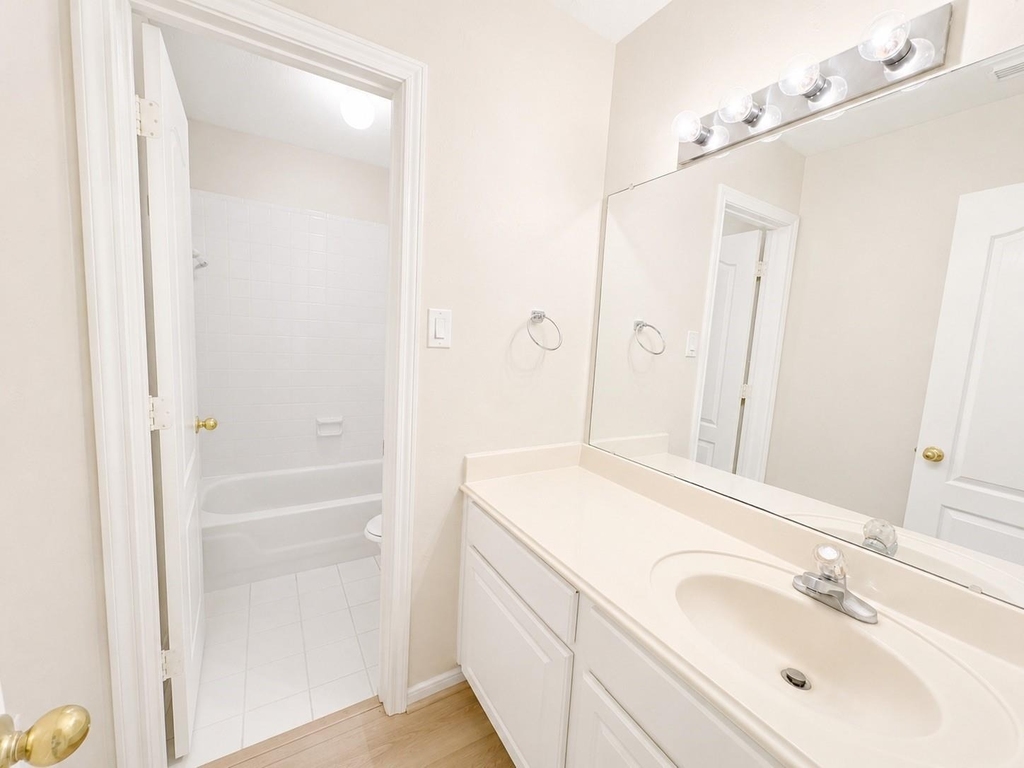 223 Wild Oak Run - Photo 17