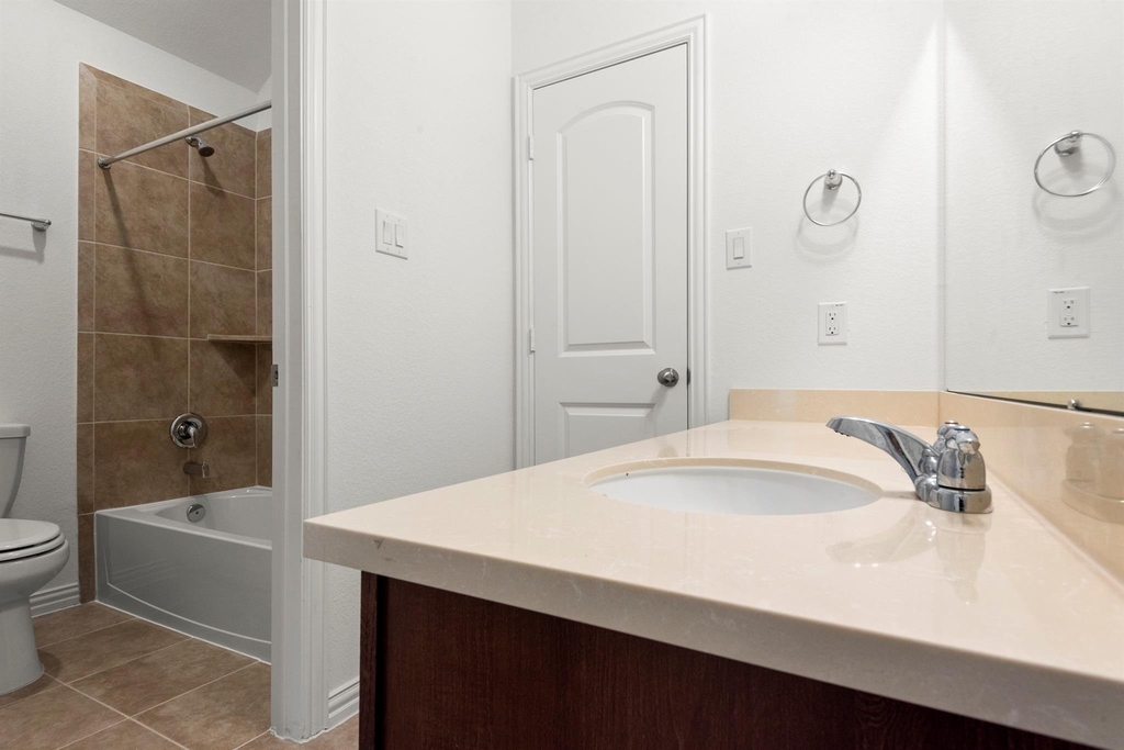 236 Scarlet Maple Way - Photo 26