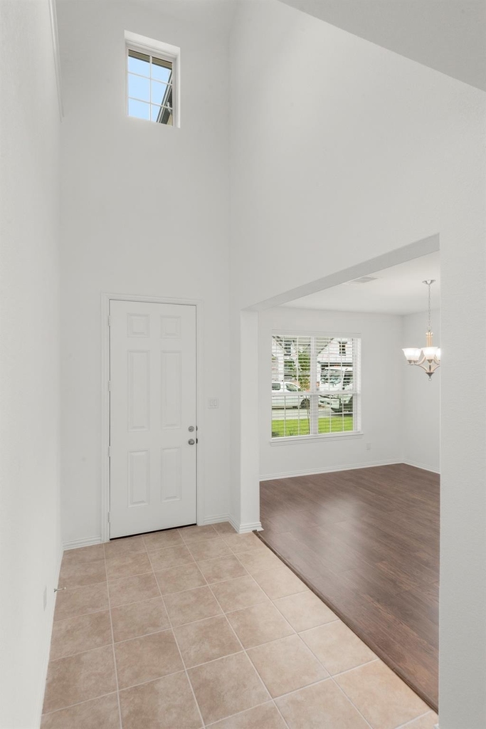 236 Scarlet Maple Way - Photo 5