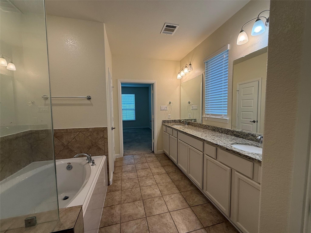 5522 Carlisle Ave - Photo 18