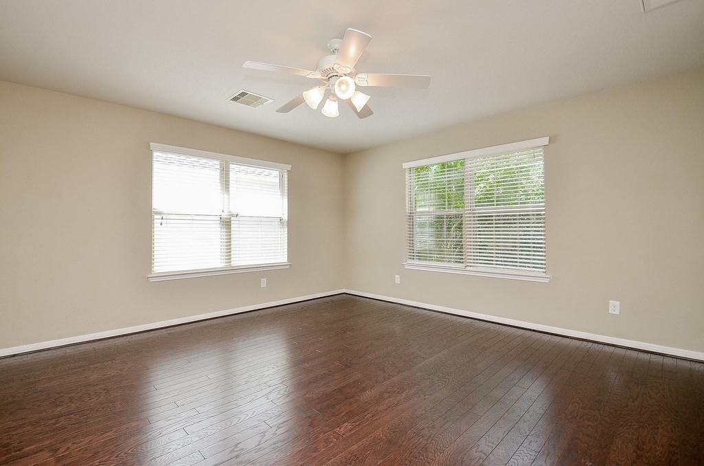 6418 Burgess Heights Lane - Photo 31