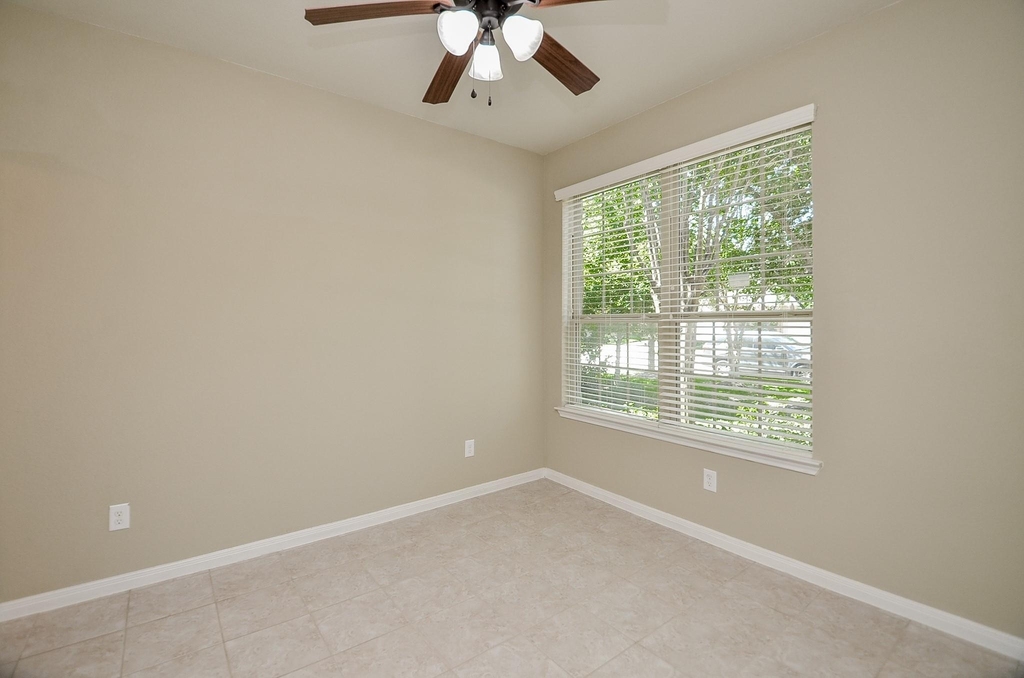 6418 Burgess Heights Lane - Photo 19