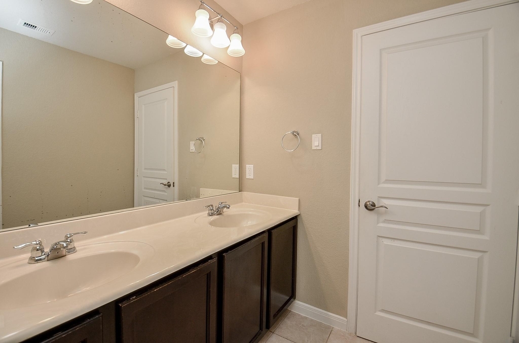 6418 Burgess Heights Lane - Photo 28