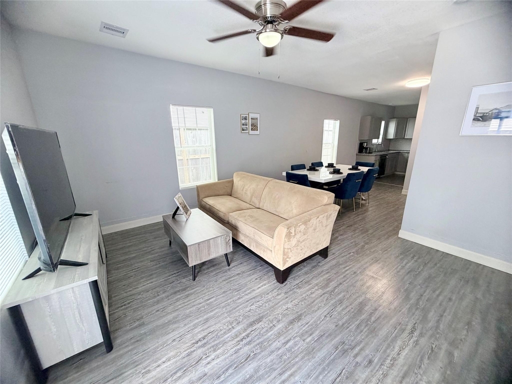 4224 Marina Street - Photo 1