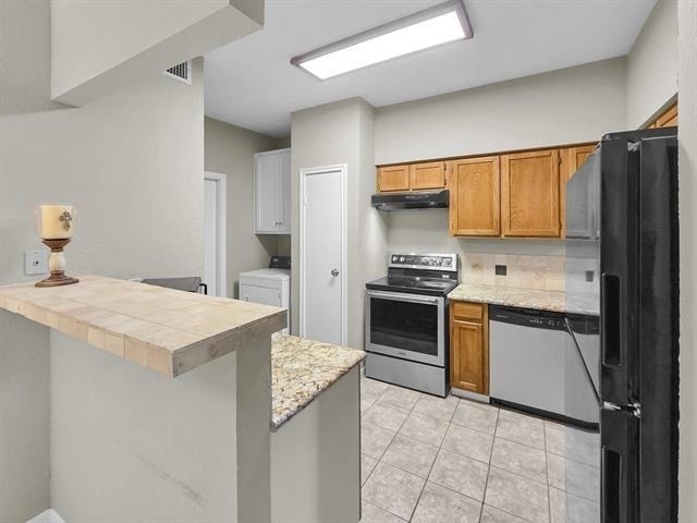 1620 Wellington Place - Photo 11