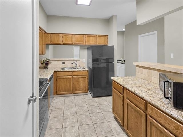 1620 Wellington Place - Photo 7