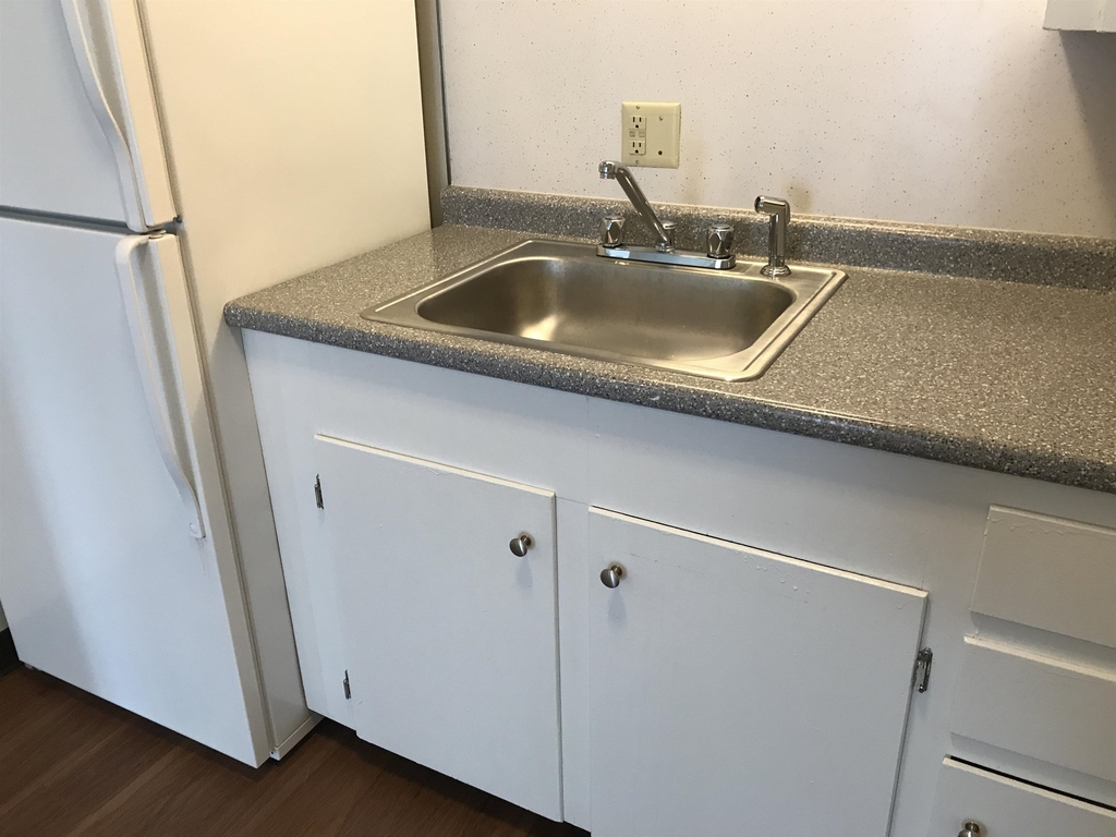 93 West - Photo 13