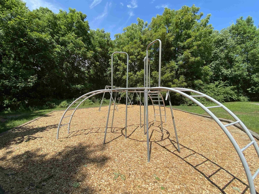 93 West - Photo 38