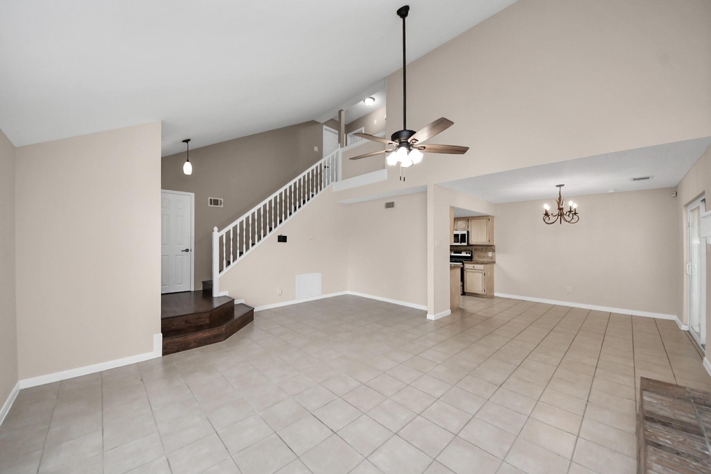 7821 Theissetta Drive - Photo 12