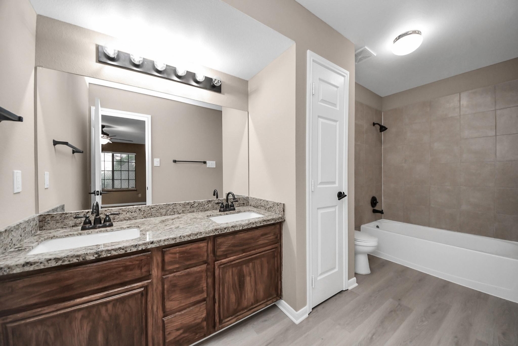7821 Theissetta Drive - Photo 23