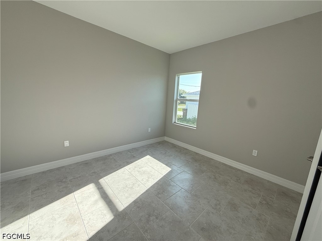 2819 71st Street W - Photo 14