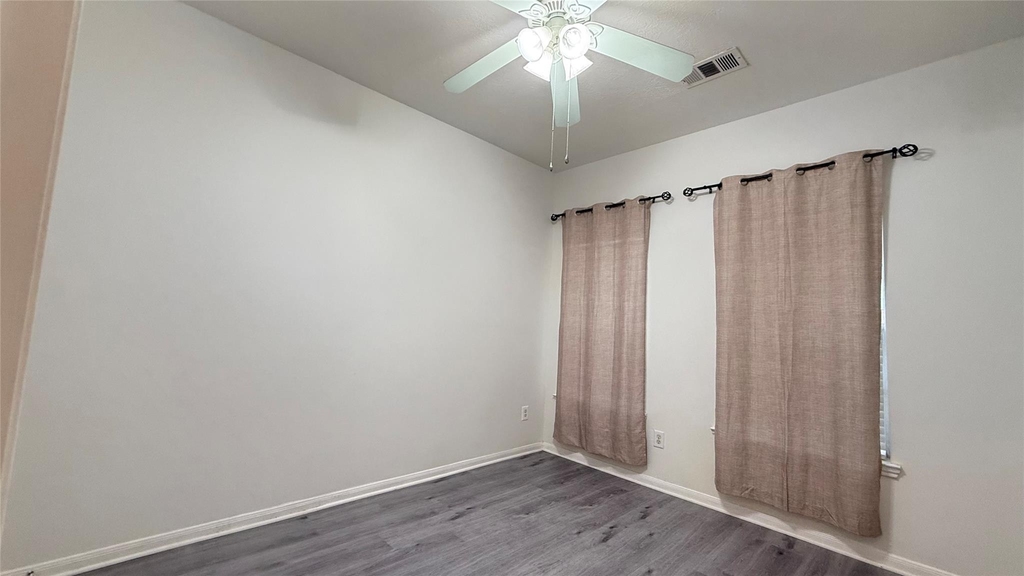 4919 Lochman Lane - Photo 15